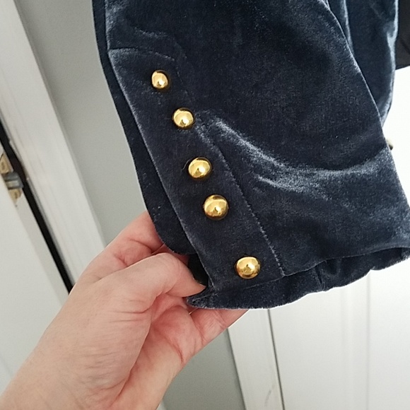 Jacket - Picture 3 of 3